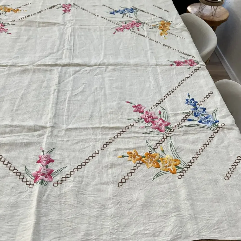 Vintage Square Linen Tablecloth 47x47